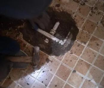 合江卫生间漏水维修公司为您分享下卫生间渗水如何处理及注意事项